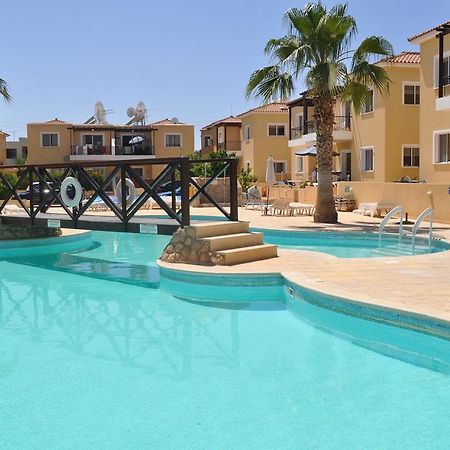 Sirena Sunrise, Apartment 4 Paphos Ngoại thất bức ảnh