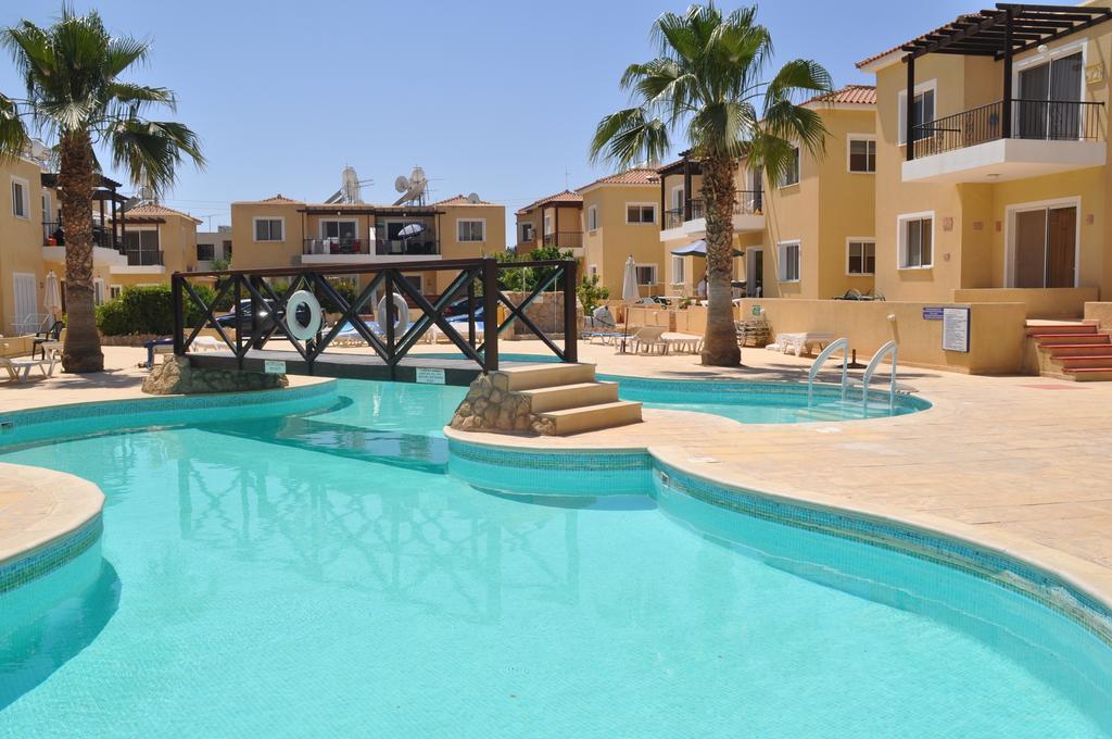 Sirena Sunrise, Apartment 4 Paphos Ngoại thất bức ảnh