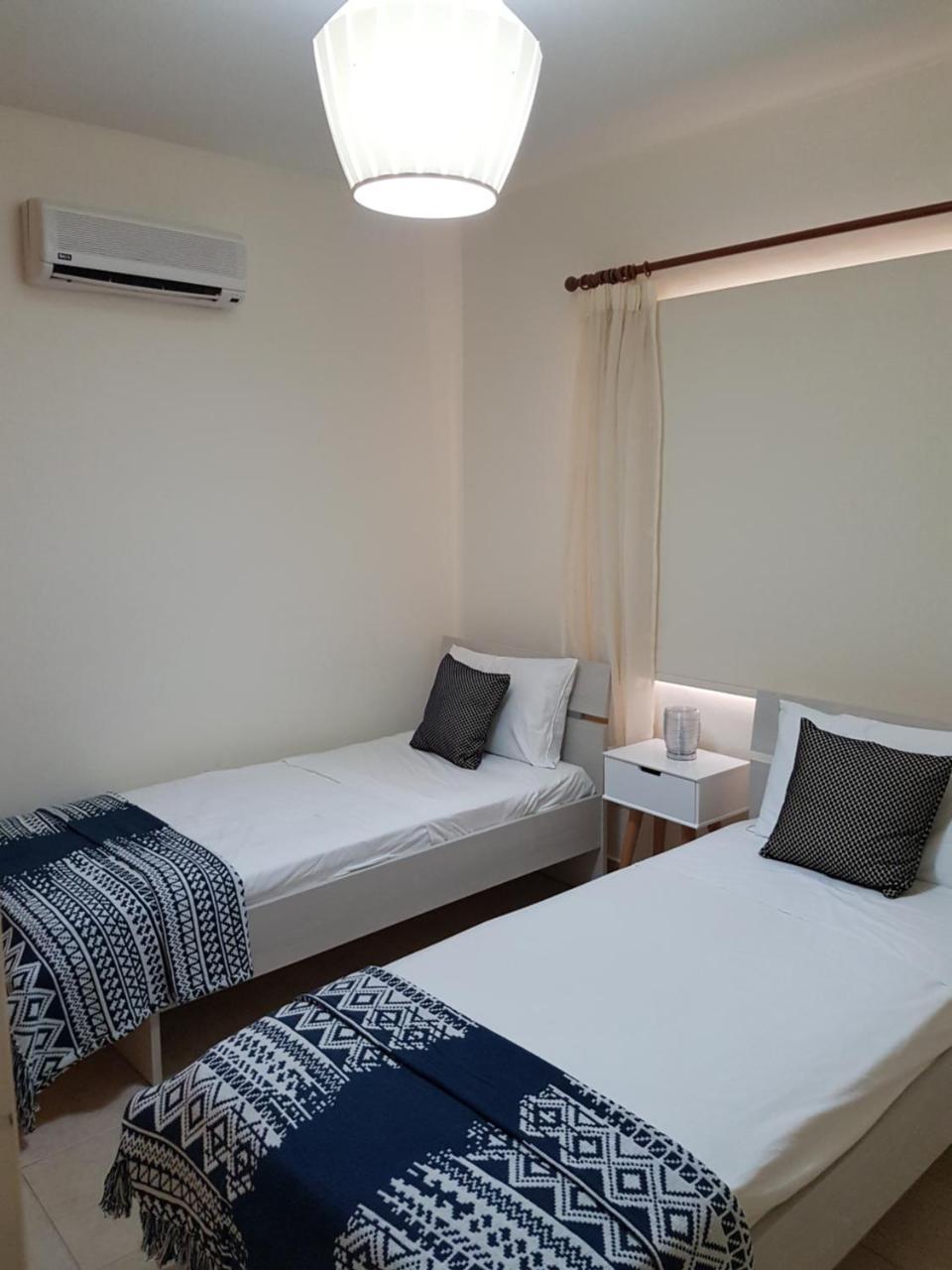 Sirena Sunrise, Apartment 4 Paphos Ngoại thất bức ảnh
